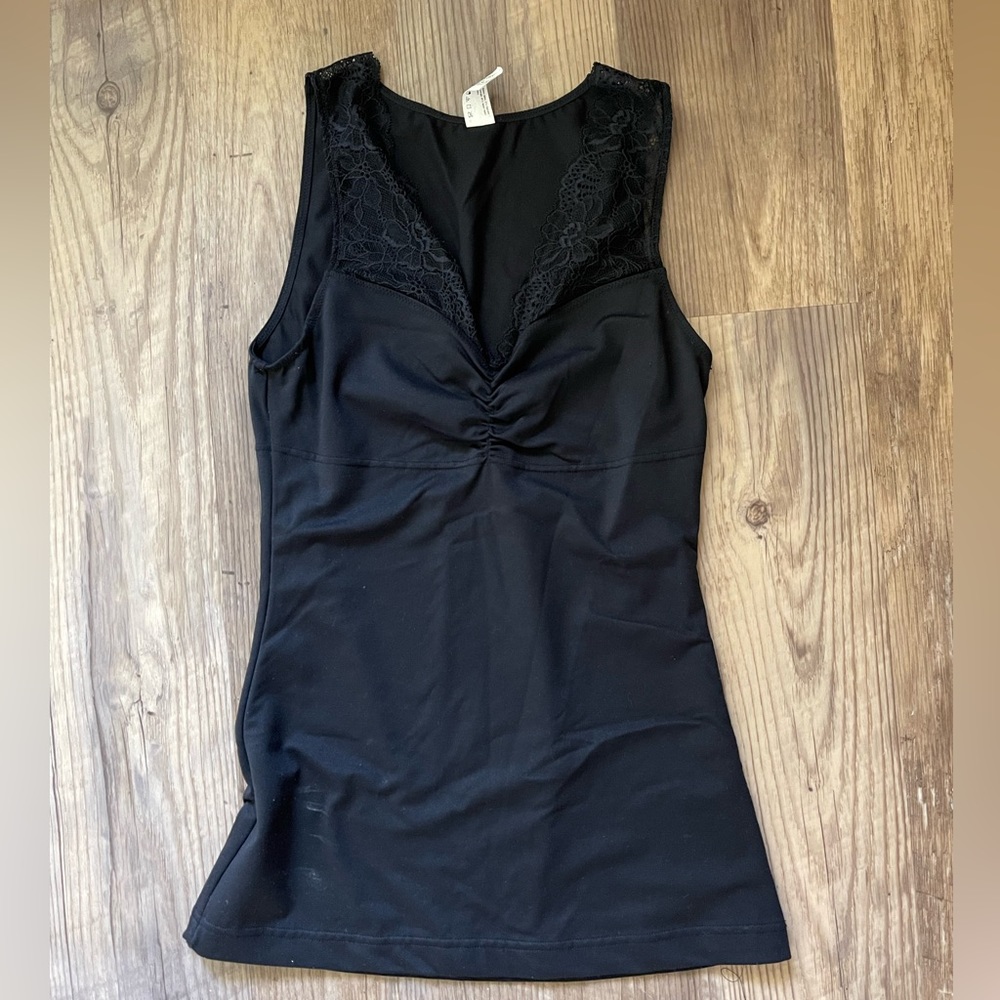 Inspirations by Maidenform black shapewear cami